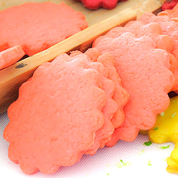 Biscoitos amanteigados coloridos. Foto: Marcia Zoladz